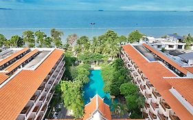 เอวาลอน บีช รีสอร์ท